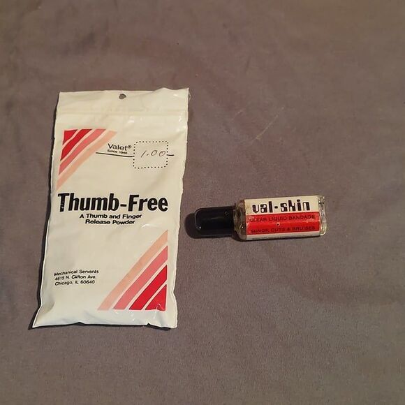 Vintage Bowling Thumb and Finger Release Powder - Liquid Bandage Bottle - Picture 7 of 9